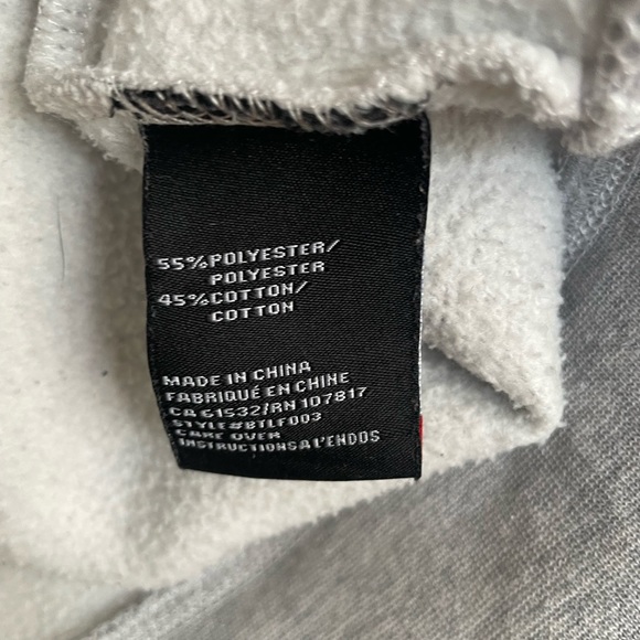 Brunette the Label “Blonde” Crewneck - Picture 5 of 5